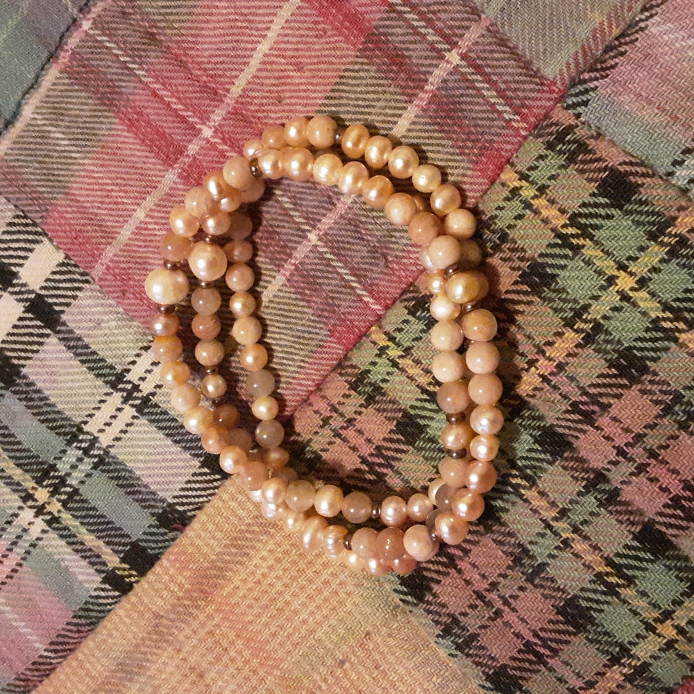 Pink necklace pearls and stones